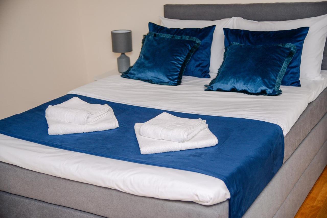 Mini Hotel Riverlux Apartments Backa Palanka Exterior photo