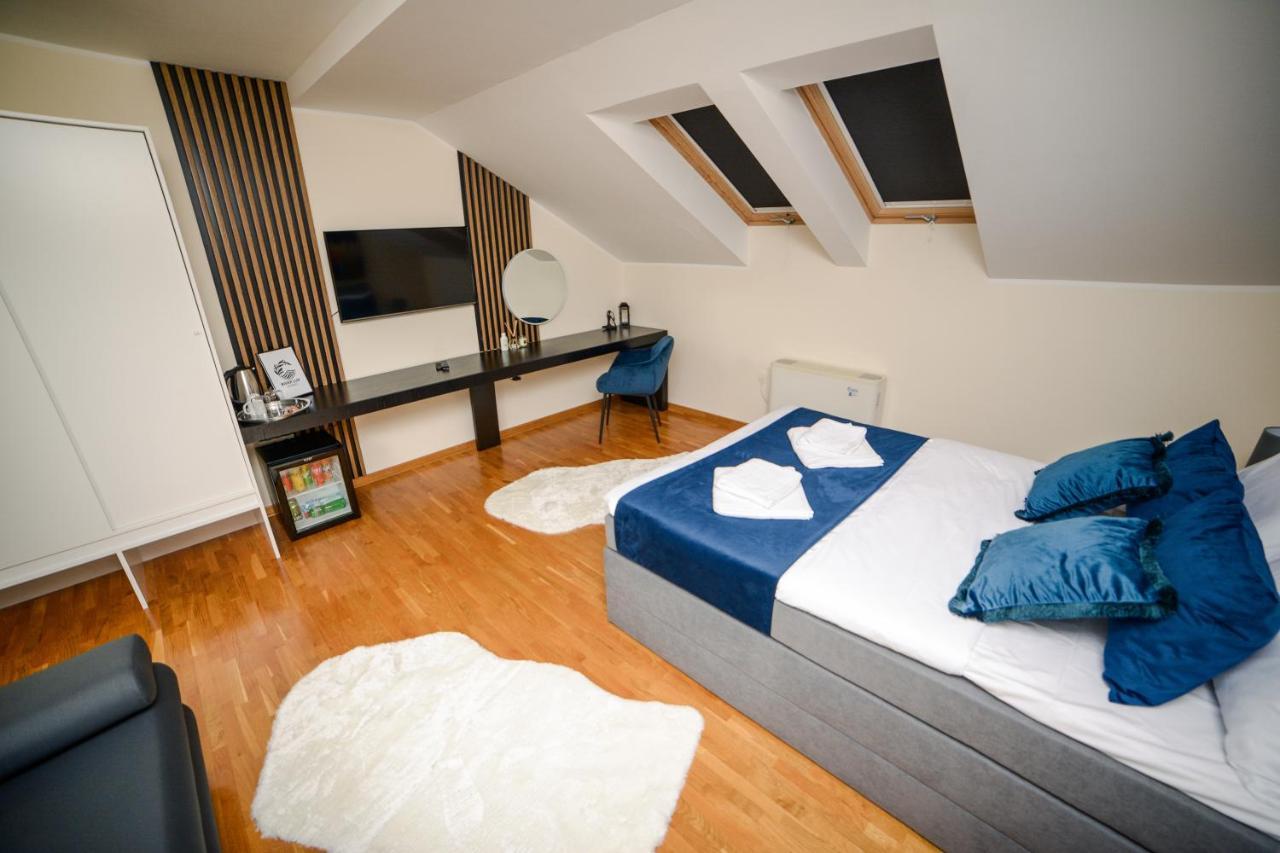 Mini Hotel Riverlux Apartments Backa Palanka Exterior photo