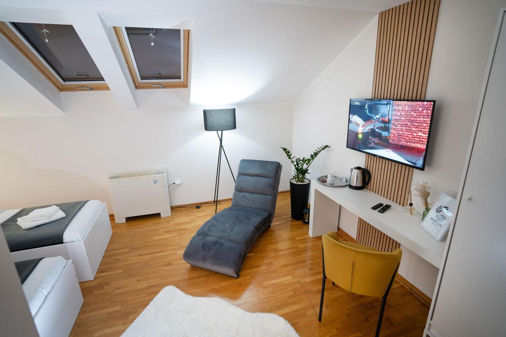 Mini Hotel Riverlux Apartments Backa Palanka Exterior photo